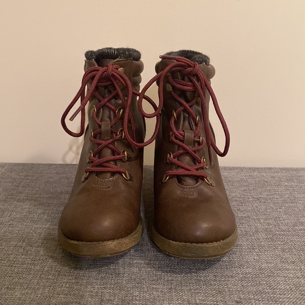 Brown Hiking Booties - Picture 2 of 4